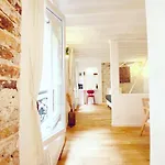 Charmant Appartement A Paris - Flat-Guest